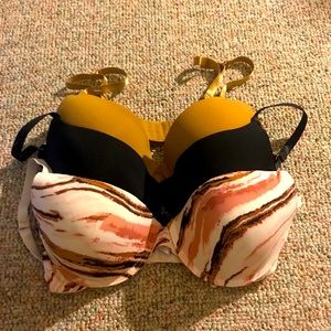 3 brand new bras